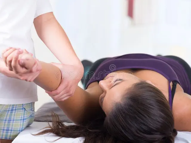 The Benefits of Massage Therapy for Rheumatoid Arthritis Patients